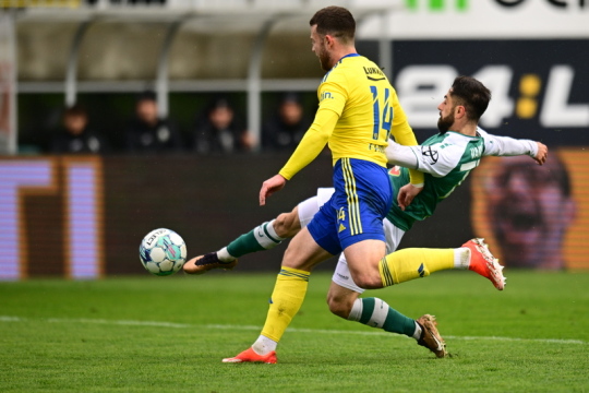 Jablonec a Slavia se mohou v lize dostat před vedoucí Spartu