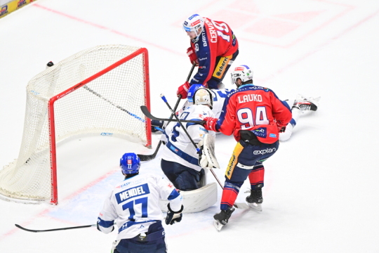 Pardubice deklasovaly Kladno s kapitánem Jágrem