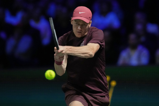 Sinner po dvou měsících sesadil Alcaraze a vrátil se do čela tenisového žebříčku