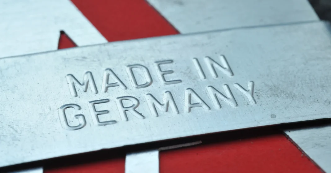 German Economy Expected to Struggle Next Year, Industry Plans Job Cuts