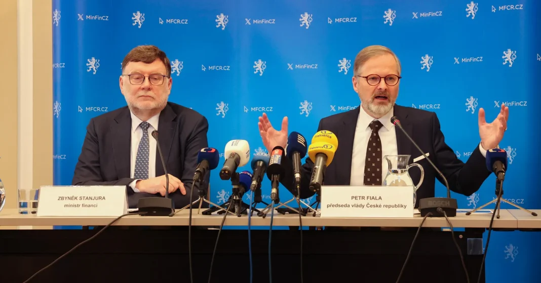 The Czech Economy After Four Years of Fiala’s Government: Impact of the Recovery Package and Generous Tax Breaks