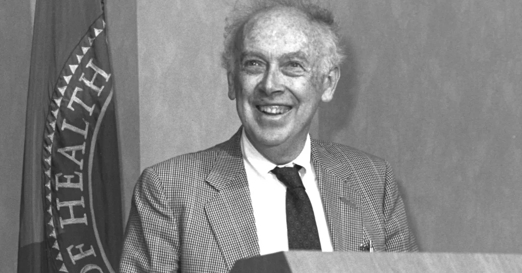 James Watson, Legendary DNA Co-Discoverer, Passes Away: Controversial Legacy?