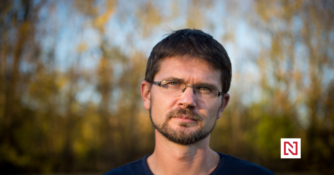 Why We Crave Acceptance: Insights from a Psychologist on Living Authentically