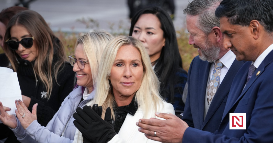 U.S. Lawmakers Follow Trump’s Lead and Approve Epstein File Declassification