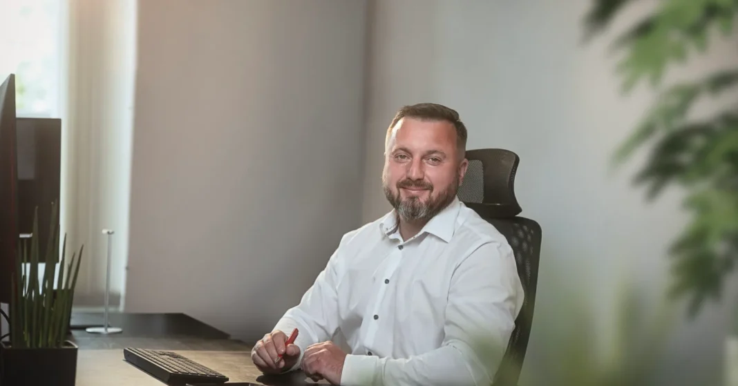 FlexiFin Claims Humanitarian Group Hurts Non-Banking Sector and Issues Pre-Lawsuit Notice