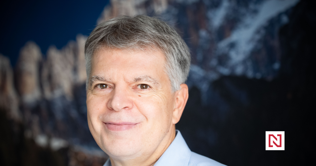 Oncologist Cibula on Medicine’s Evolution: ‘Chemotherapy or a Trip to the Dolomites?’ – A Look at Learning from Mistakes