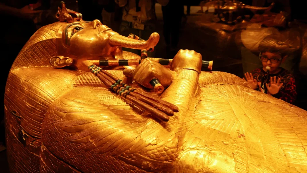 Egyptian Experts Urge European Museums to Return Ancient Artifacts