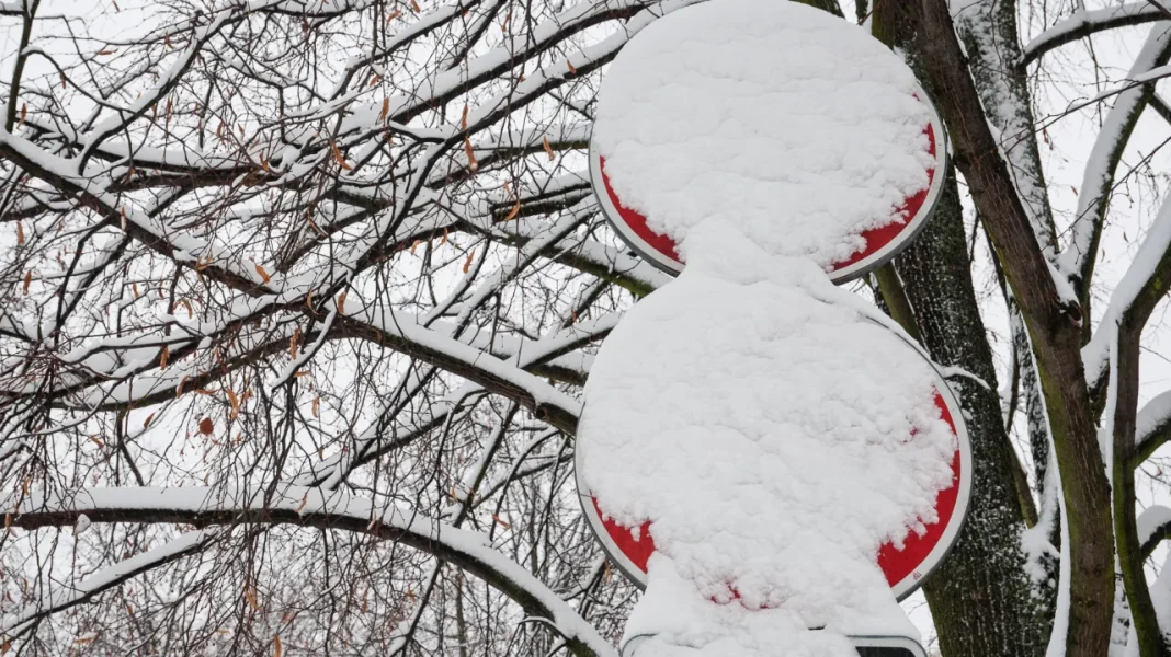 Snow Forecast for Northeast Moravia: Meteorologists Issue Warning