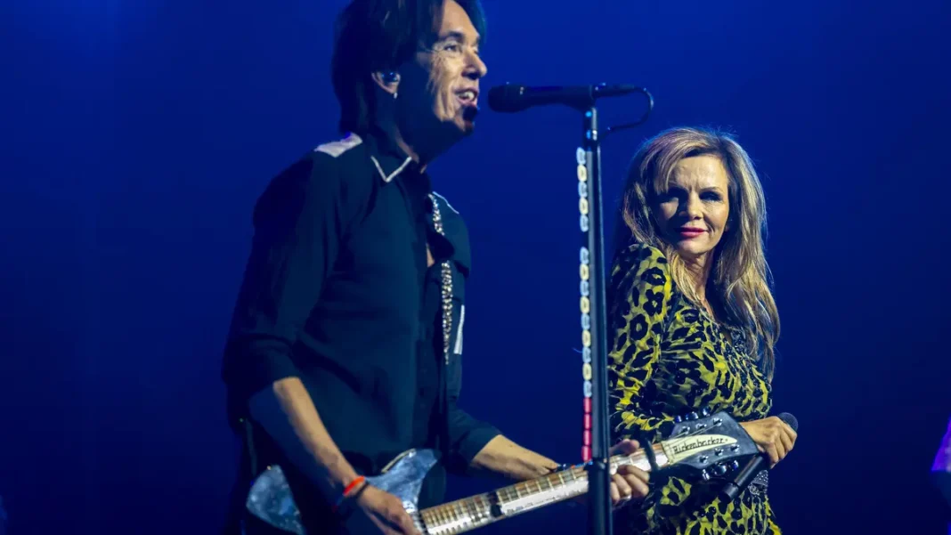 REVIEW: The Blue-Eyed Girl Now Sits with Roxette, Finding Bright Moments Amid Her Worries