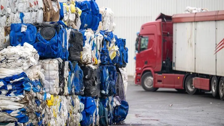 German Police Investigate Discovery of Deceased Infant in Trash