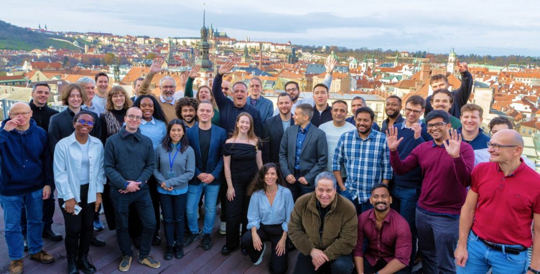 Prague Tech Industry Growth: Global Cybersecurity Leader Plans to Triple Workforce