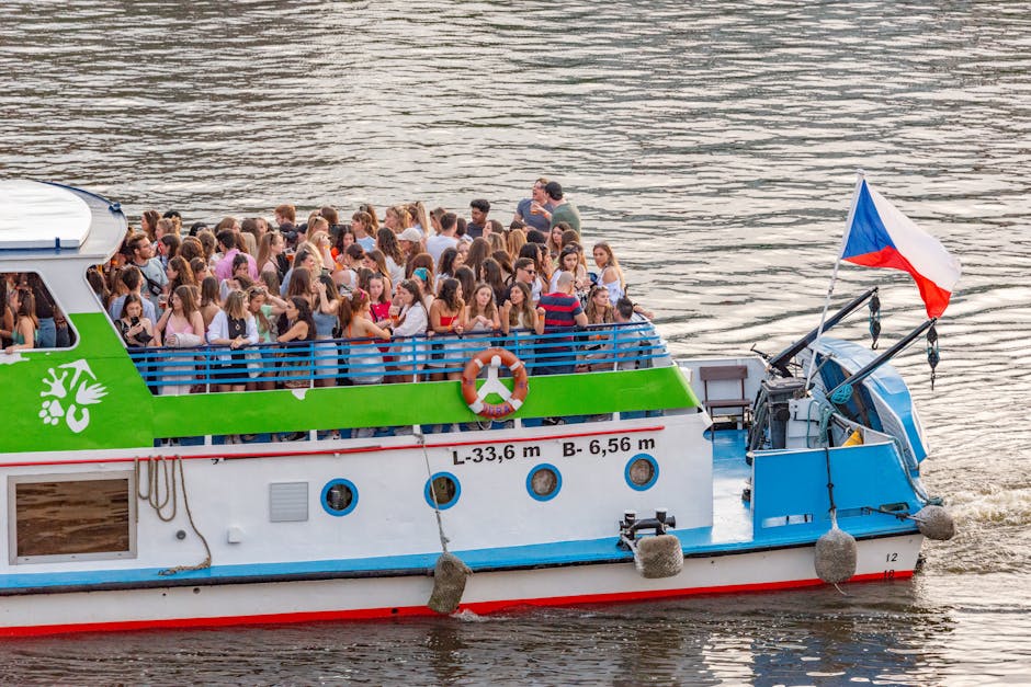 Electric Waves: Navigating Prague’s Techno Boat Parties