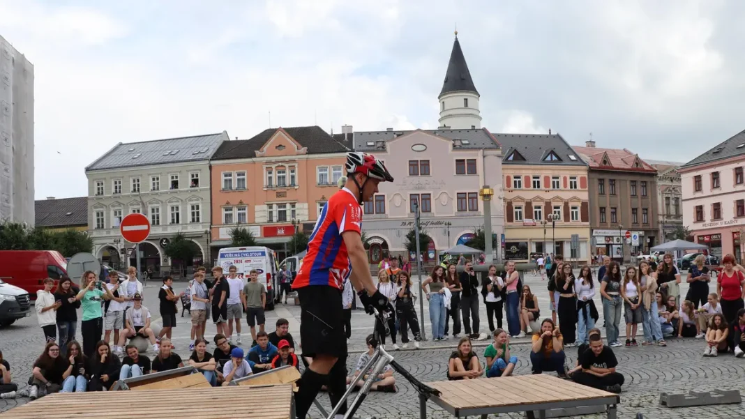 Teenagers in Přerov Break Rules, Have Their Shared Bike Accounts Blocked