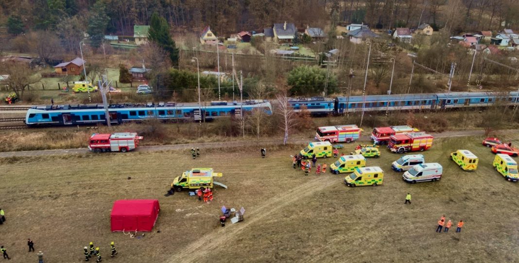 Over 50 Injured in Collision Between Express and Passenger Trains in Czechia