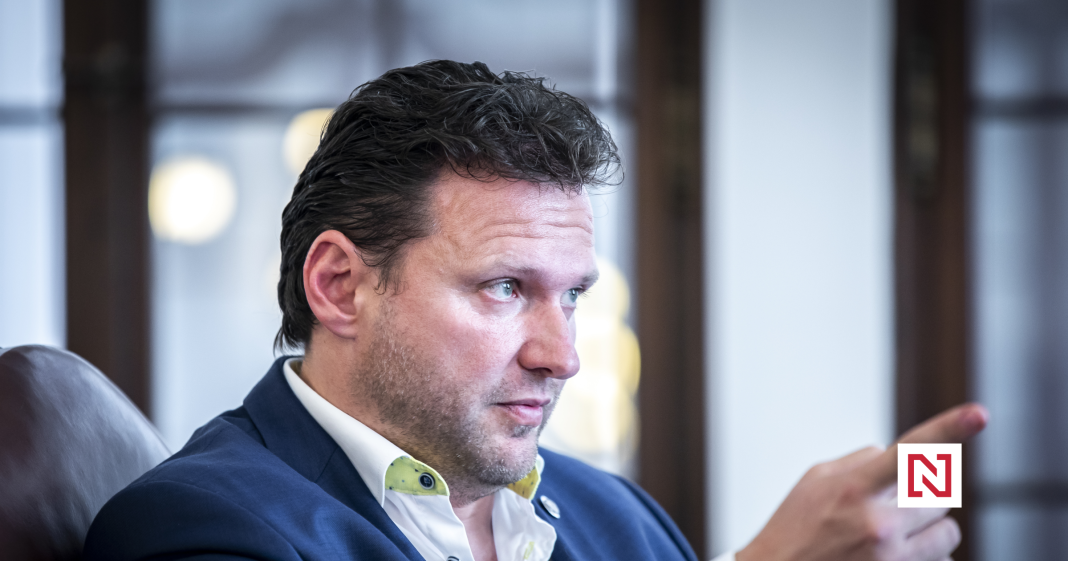 Changes to the Civil Service Act: Coalition Aims to Simplify Dismissing Officials