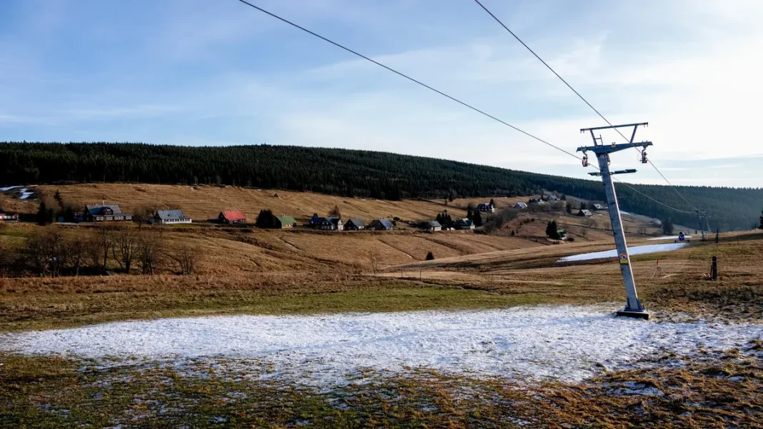 Declining Snow Levels: What It Means and Why It Won’t Completely Disappear