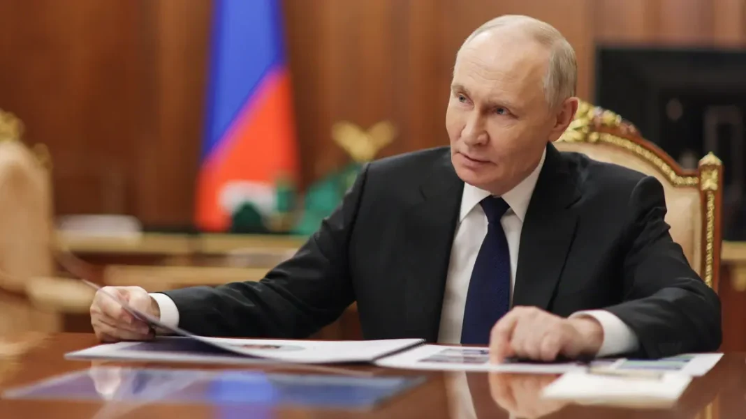 Putin’s New Year Message: Wishing Russians Good Luck and Unity