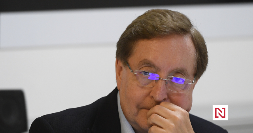 Former Minister Arenberger Leaves Vinohrady Skin Clinic for Central Military Hospital