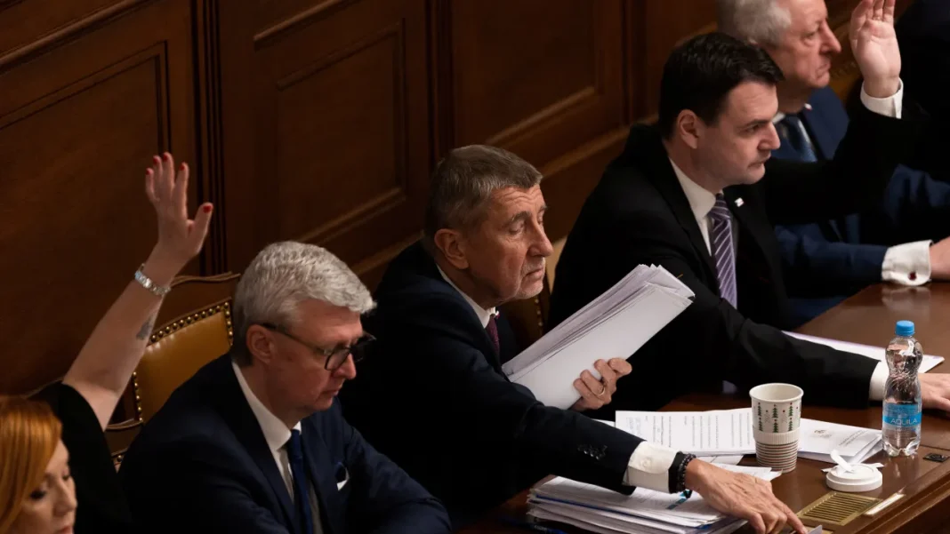 Parliament to Conclude Initial Debate on Faster Building Permit Reform in Czech Republic