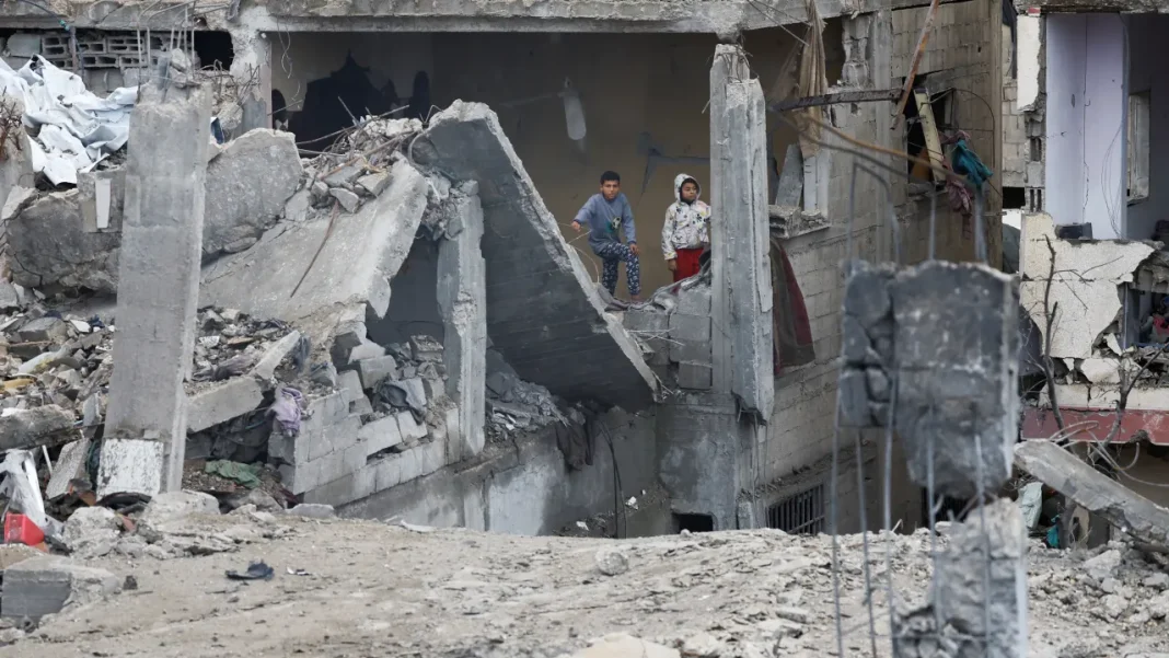 60 Million Tons of Rubble in Gaza: Hunger Eases, Violence Continues