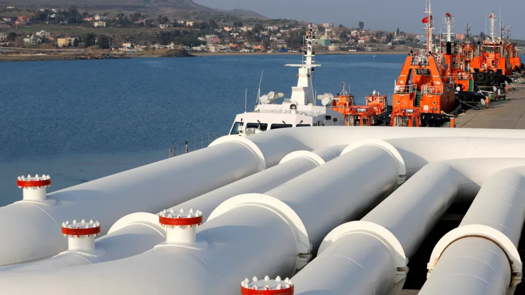 First U.S. Sale of Venezuelan Oil Completed for $500 Million