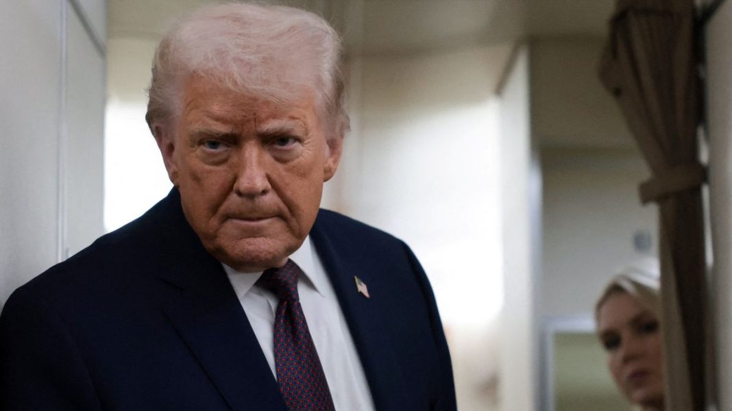 USA Considers Naval Blockade of Cuba to Cut Off Oil Supply