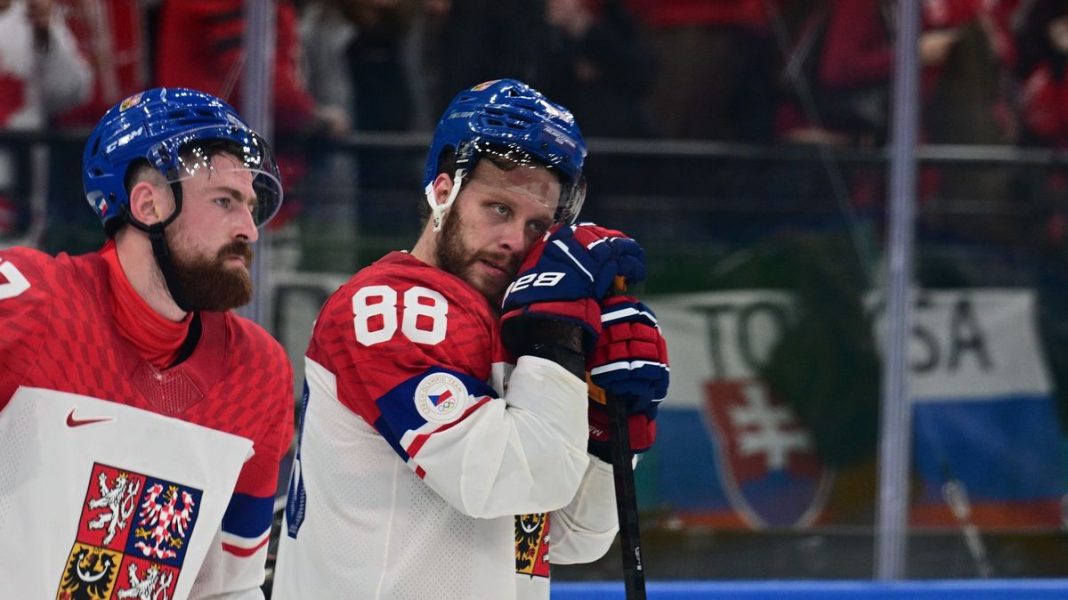 Czech Hockey Team Falls to Canada 4-3 in Overtime