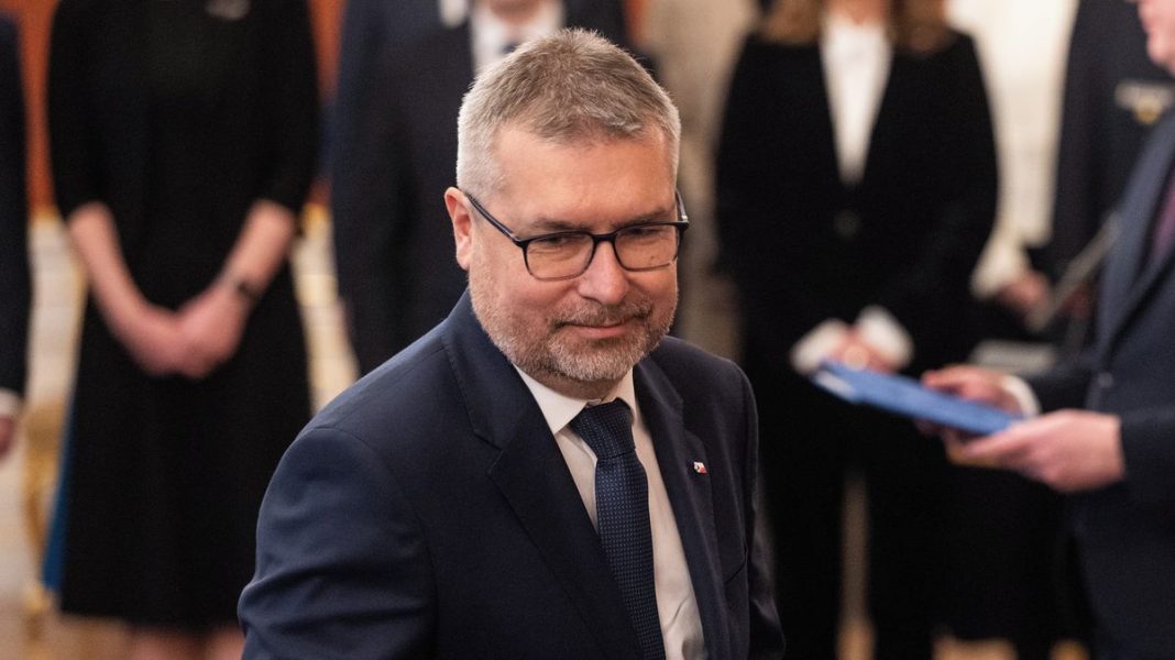 Sebestyán to Present Plan for Cheaper Groceries at Next Coalition Council Meeting