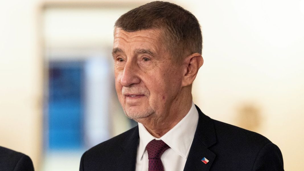 Babiš: Cancelling F-35 Purchase Could Cost 30 Billion