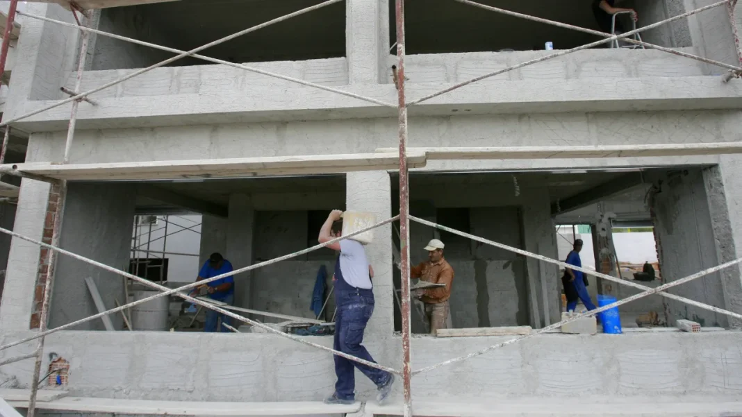 Czech Banks Issued Mortgages Worth 35.5 Billion Korunas in January