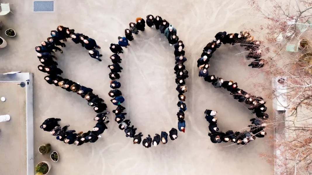 Exhibition in Prague Explores the “Battle” for the Slovak National Gallery