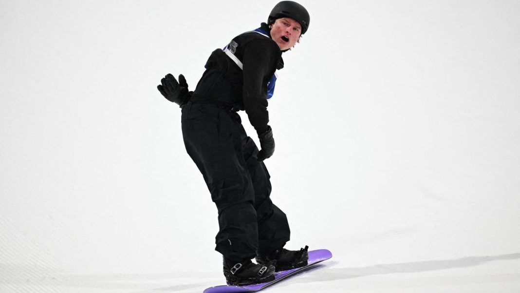 Czech Snowboarder Hroneš Falls Short of Big Air Finals at Winter Olympics