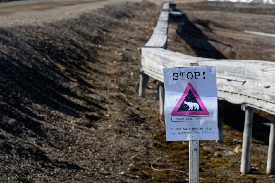 White House Warns of Immediate Iran Threat, Intelligence Agencies Disagree