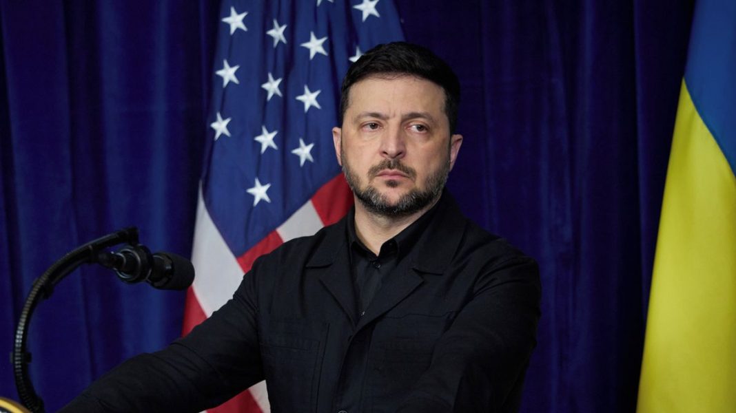Zelenskyy Reports U.S. Urging Troop Withdrawal from Donbas